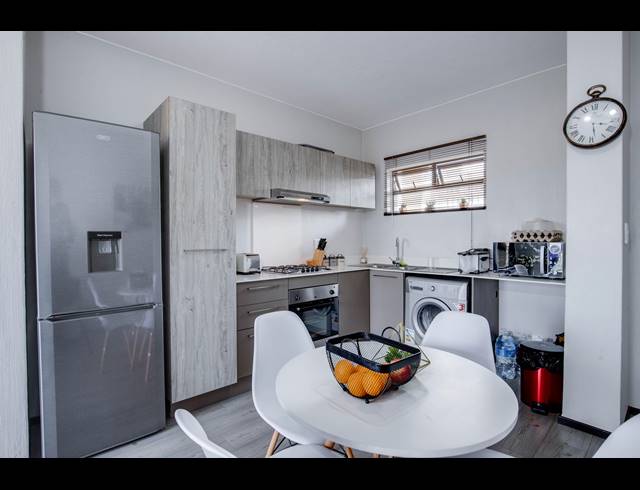 2 BEDROOM APARTMENT TO LET IN BROADACRES